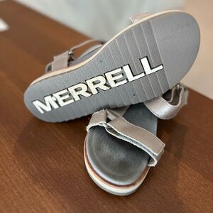 Merrell leather sandals